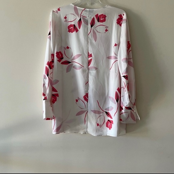 White and Red Long Sleeve Floral Print Tie Front Women’s Blouse - Picture 3 of 6